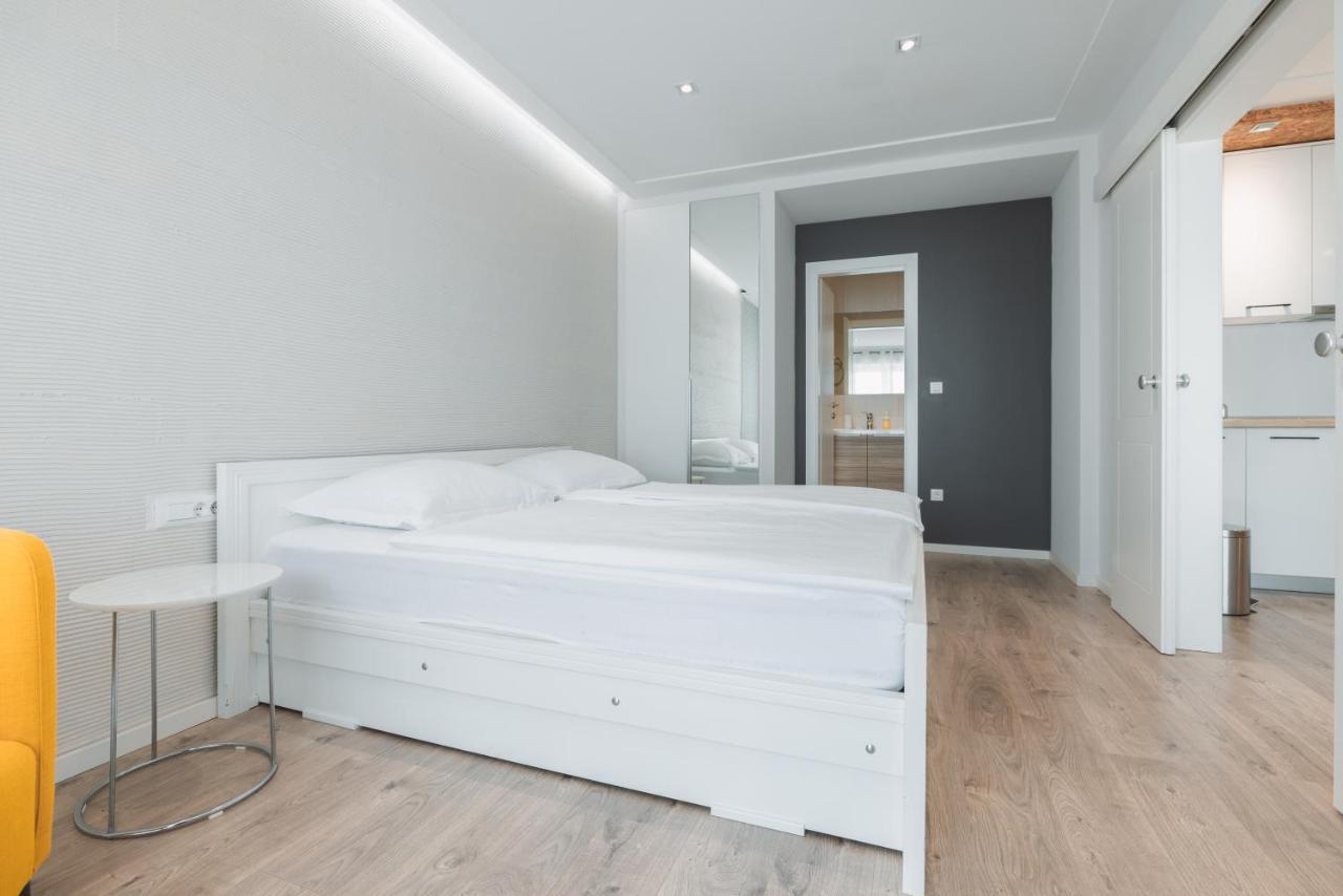 Apartmani Stipe Brela Zewnętrze zdjęcie